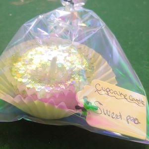 Cupcake candle